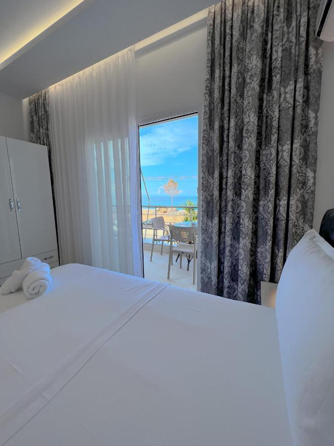 Ionian View B&B Химара Экстерьер фото