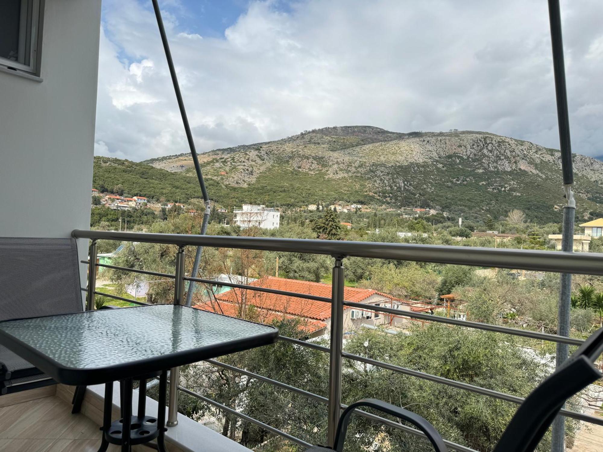 Ionian View B&B Химара Экстерьер фото
