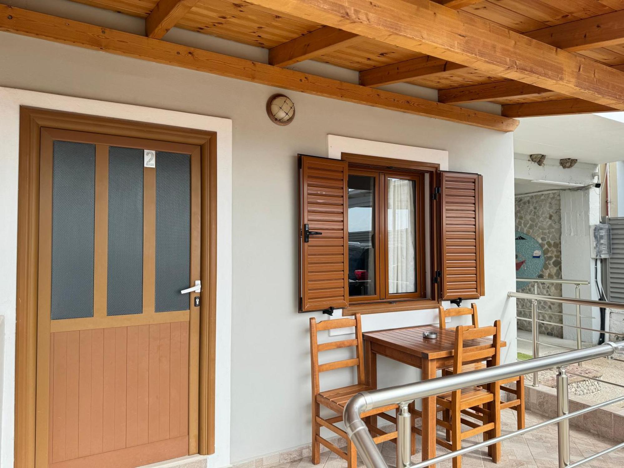 Ionian View B&B Химара Номер фото